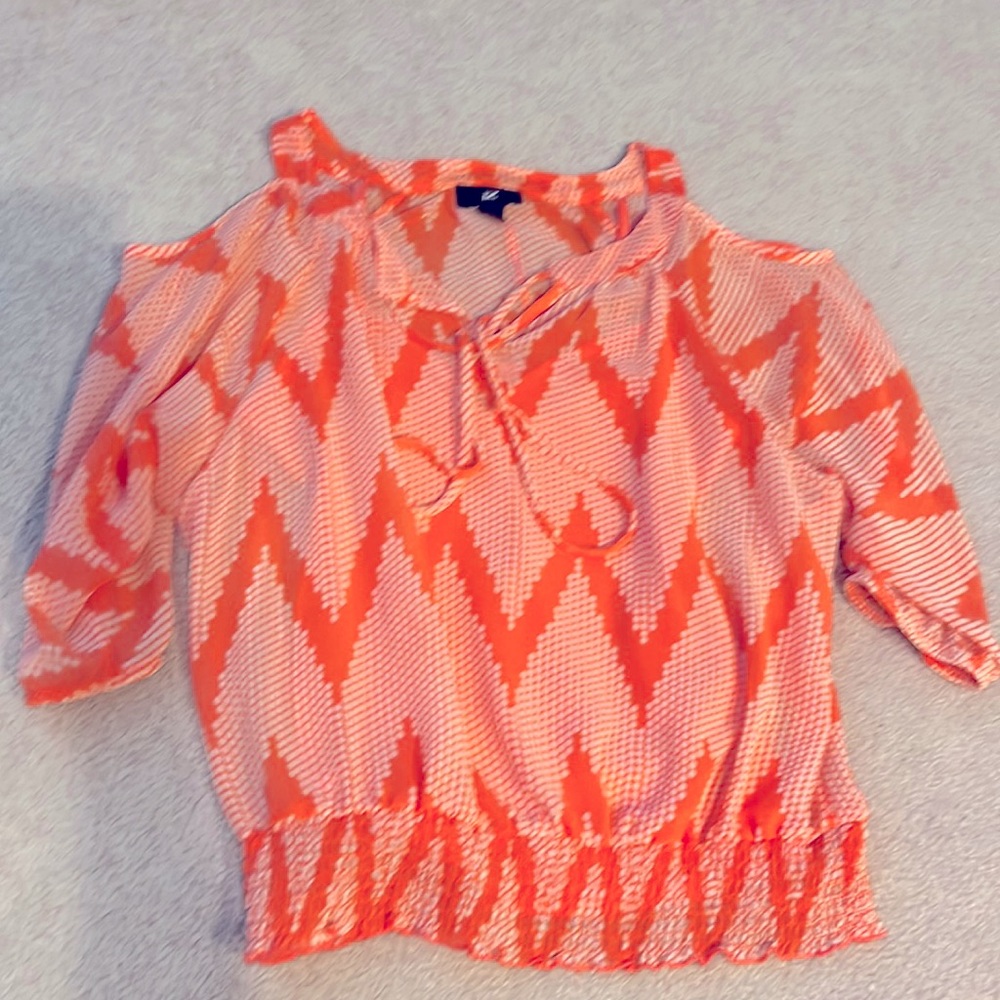 Sexy cold shoulder shirt